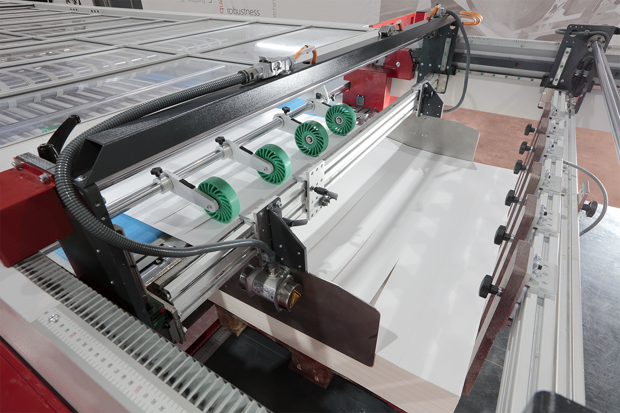 Pasaban CL165 folio-size sheeter for paper converting lines