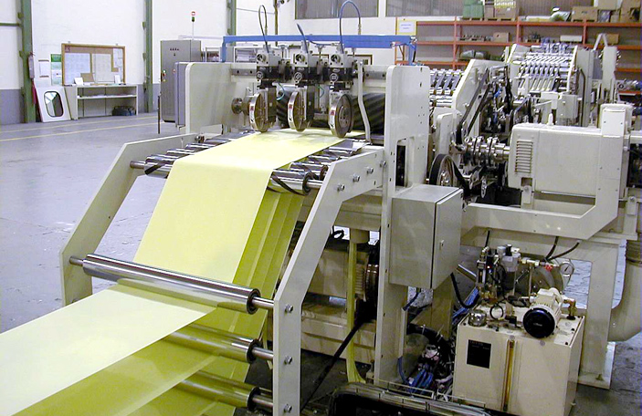 KCS cutsize paper sheeting machine by Pasaban